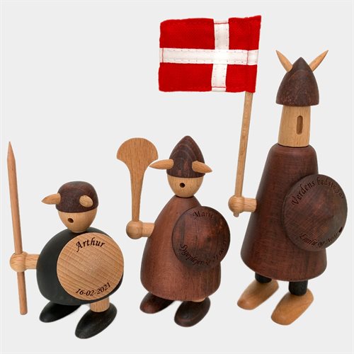 The Vikings of Denmark Gavesæt inkl. flag og Gravering